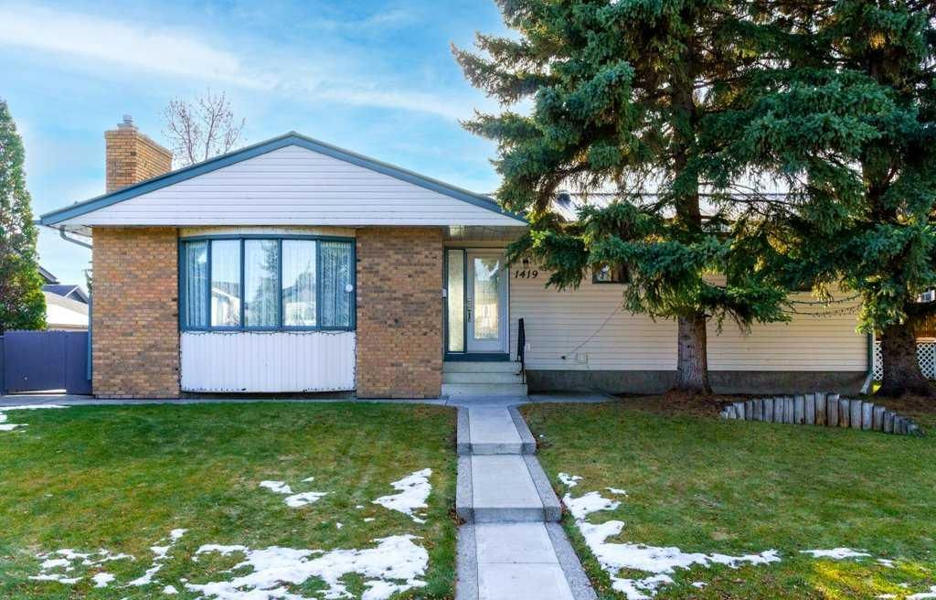 I have sold a property at 1419 McCrimmon DRIVE in Carstairs
