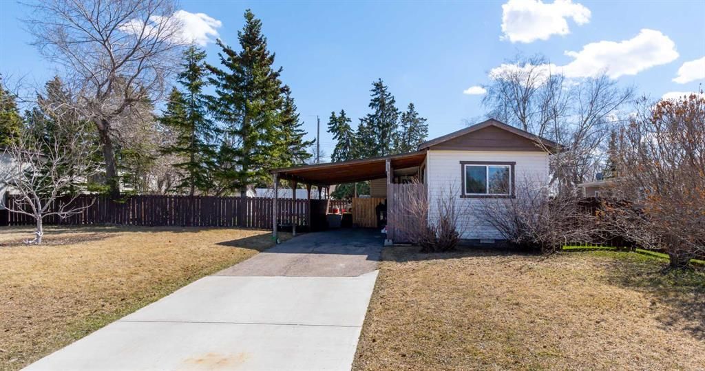 I have sold a property at 1233 Downie STREET in Carstairs
