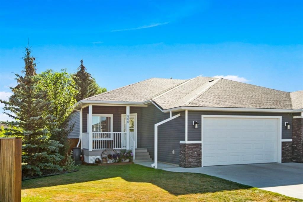 I have sold a property at 800 Stonegarden DRIVE in Carstairs
